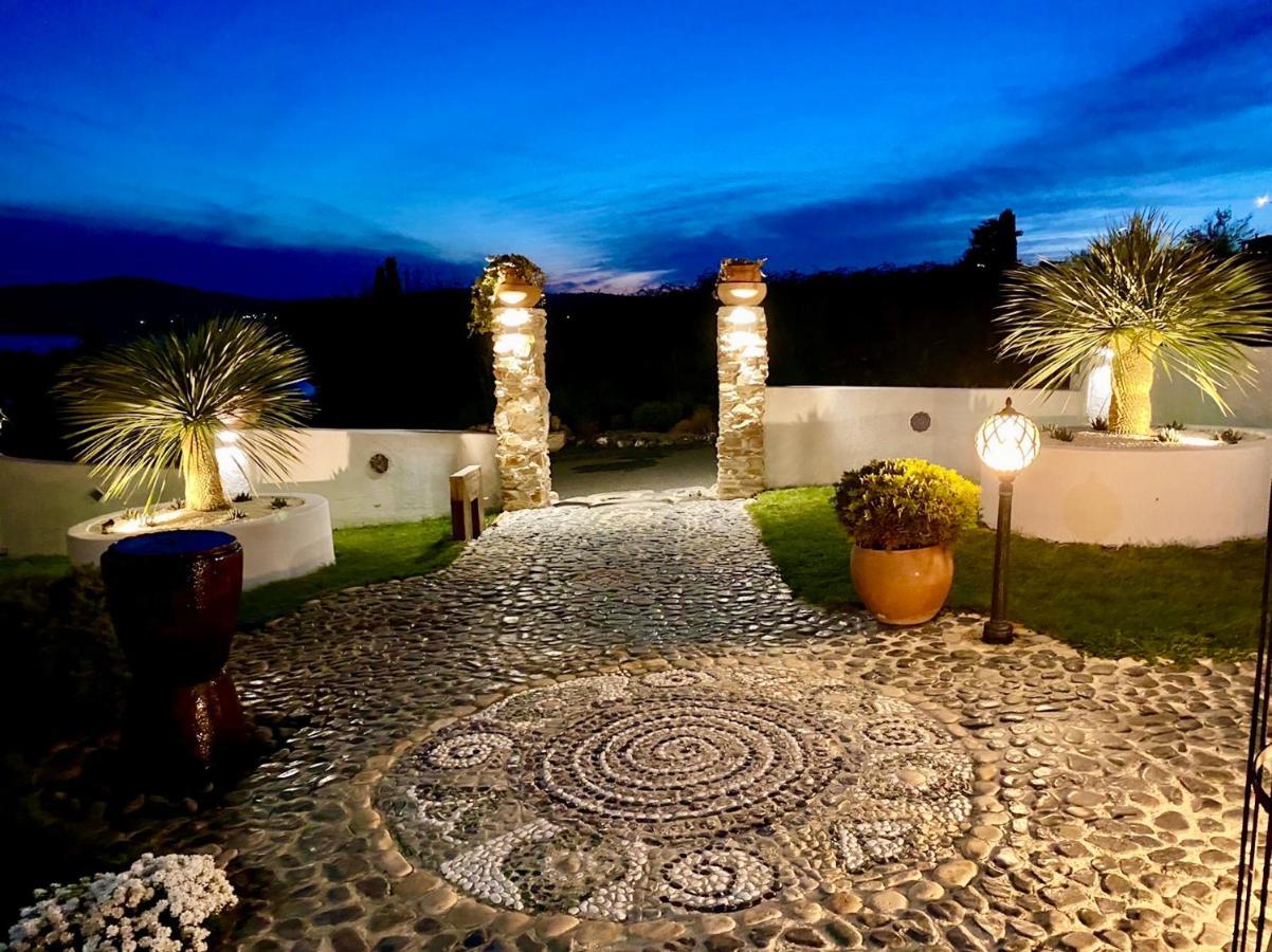 Casa De Oro Alma Aparthotel Sozopol Exterior photo